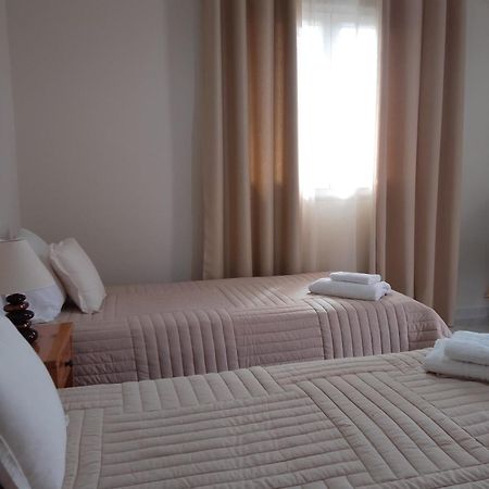 Vicky'S Guesthouse Kavos Luaran gambar