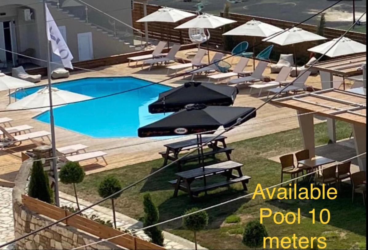 Vicky'S Guesthouse Kavos Luaran gambar
