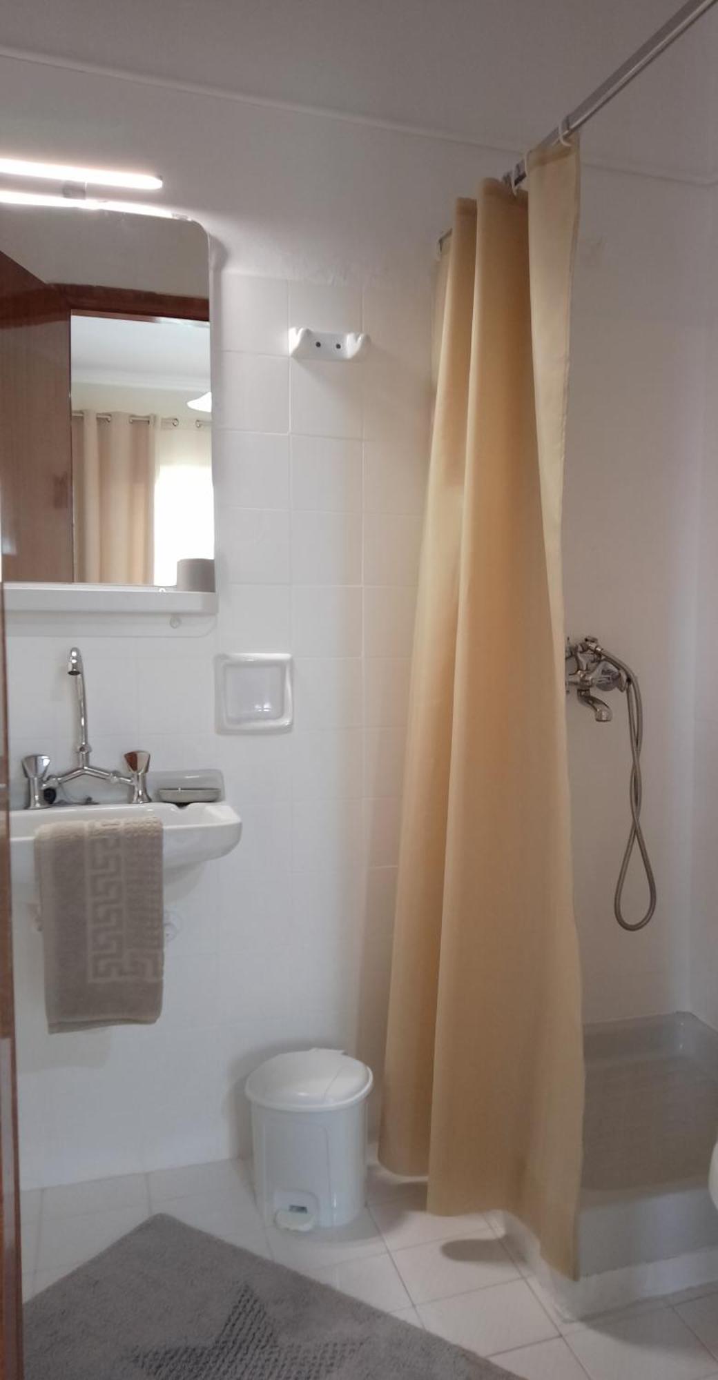 Vicky'S Guesthouse Kavos Luaran gambar