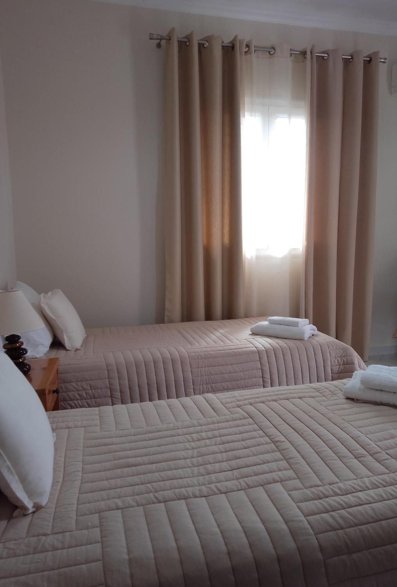 Vicky'S Guesthouse Kavos Luaran gambar
