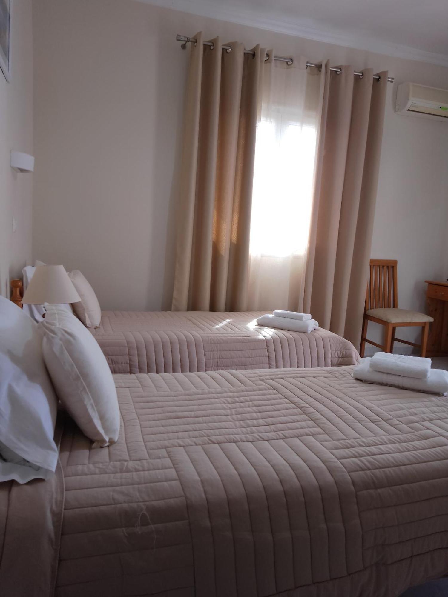 Vicky'S Guesthouse Kavos Luaran gambar