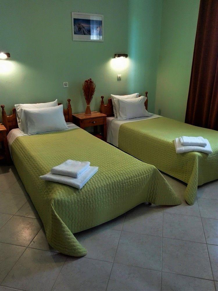 Vicky'S Guesthouse Kavos Luaran gambar